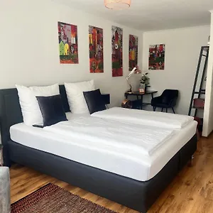 https://hotel-am-hafen.frankfurtammainhotels.com